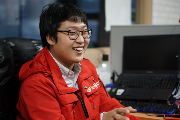 최저임금 탓하지 말고, 건물주와 프랜차이즈 본사의 약탈을 막아라 